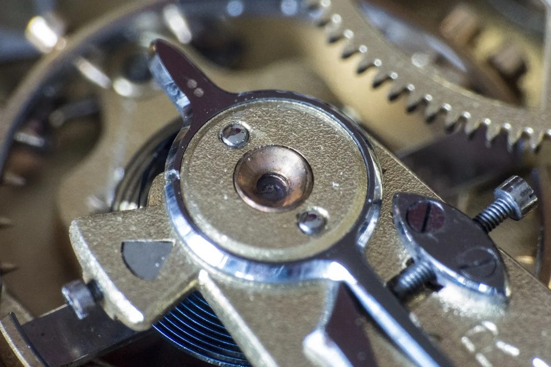 Silicon Hairsprings in 2026: The Trade-Off Rolex and Patek Don't Advertise